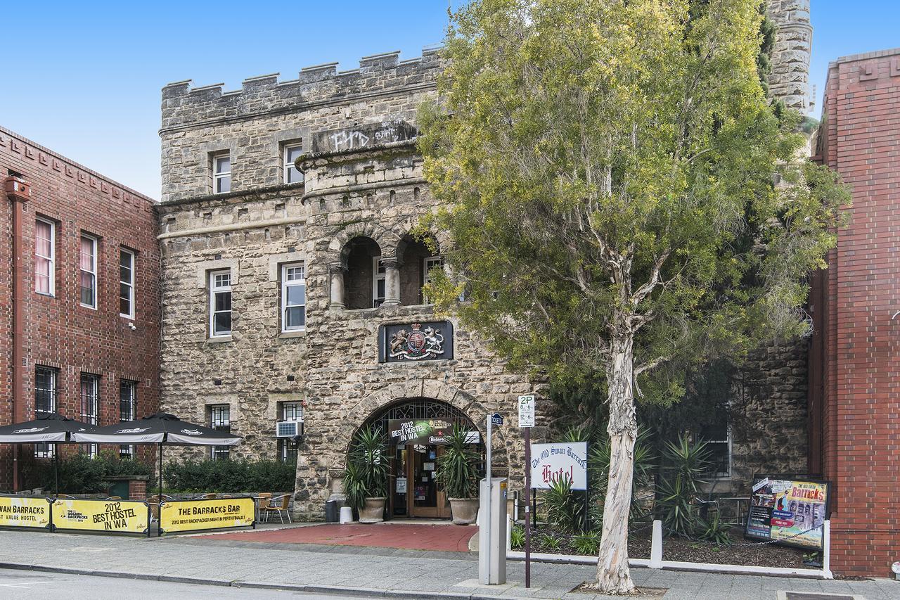 Hostel The Old Swan Barracks Perth Exteriér fotografie
