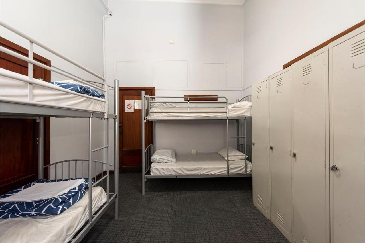 Hostel The Old Swan Barracks Perth Exteriér fotografie